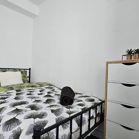 Guest House - Close To All Amenities Northampton Luaran gambar