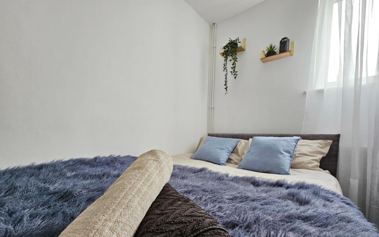 Guest House - Close To All Amenities Northampton Luaran gambar