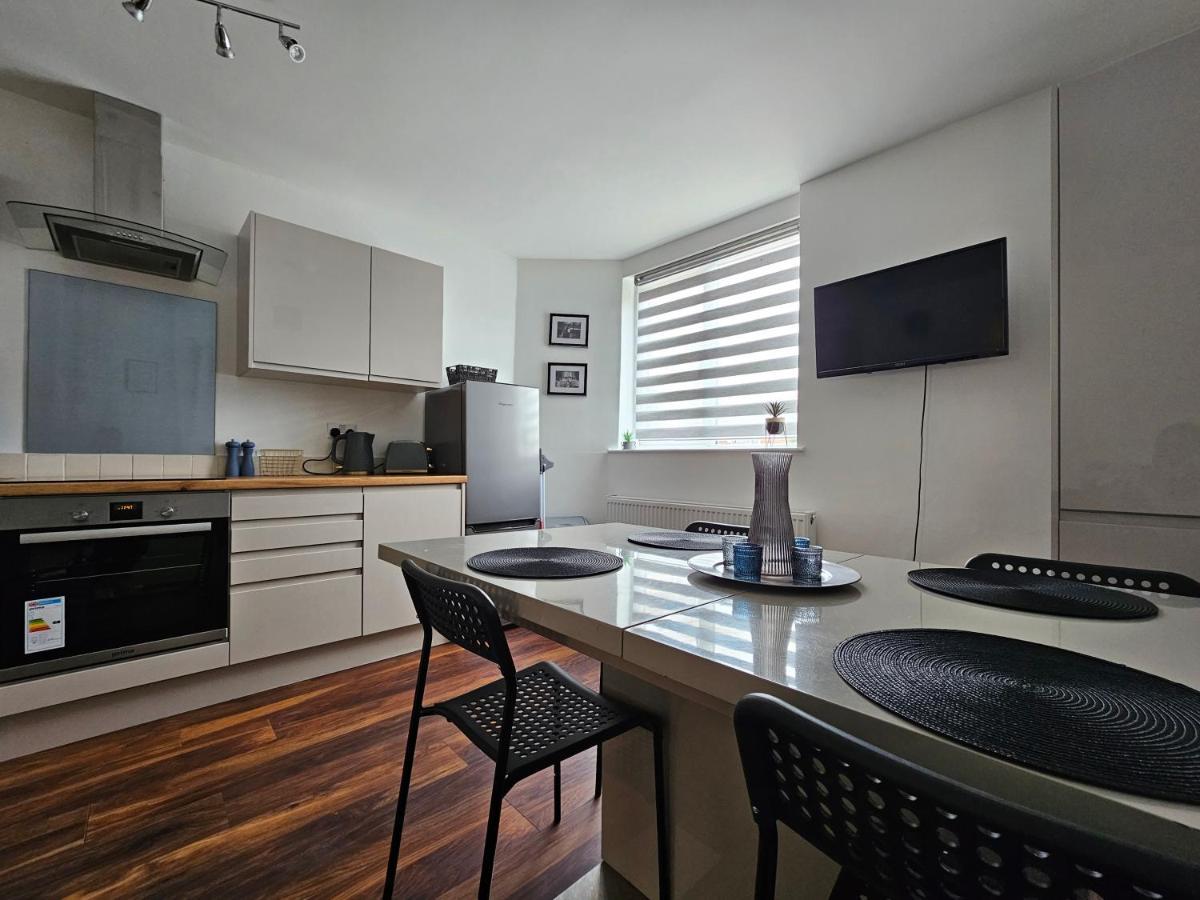 Guest House - Close To All Amenities Northampton Luaran gambar